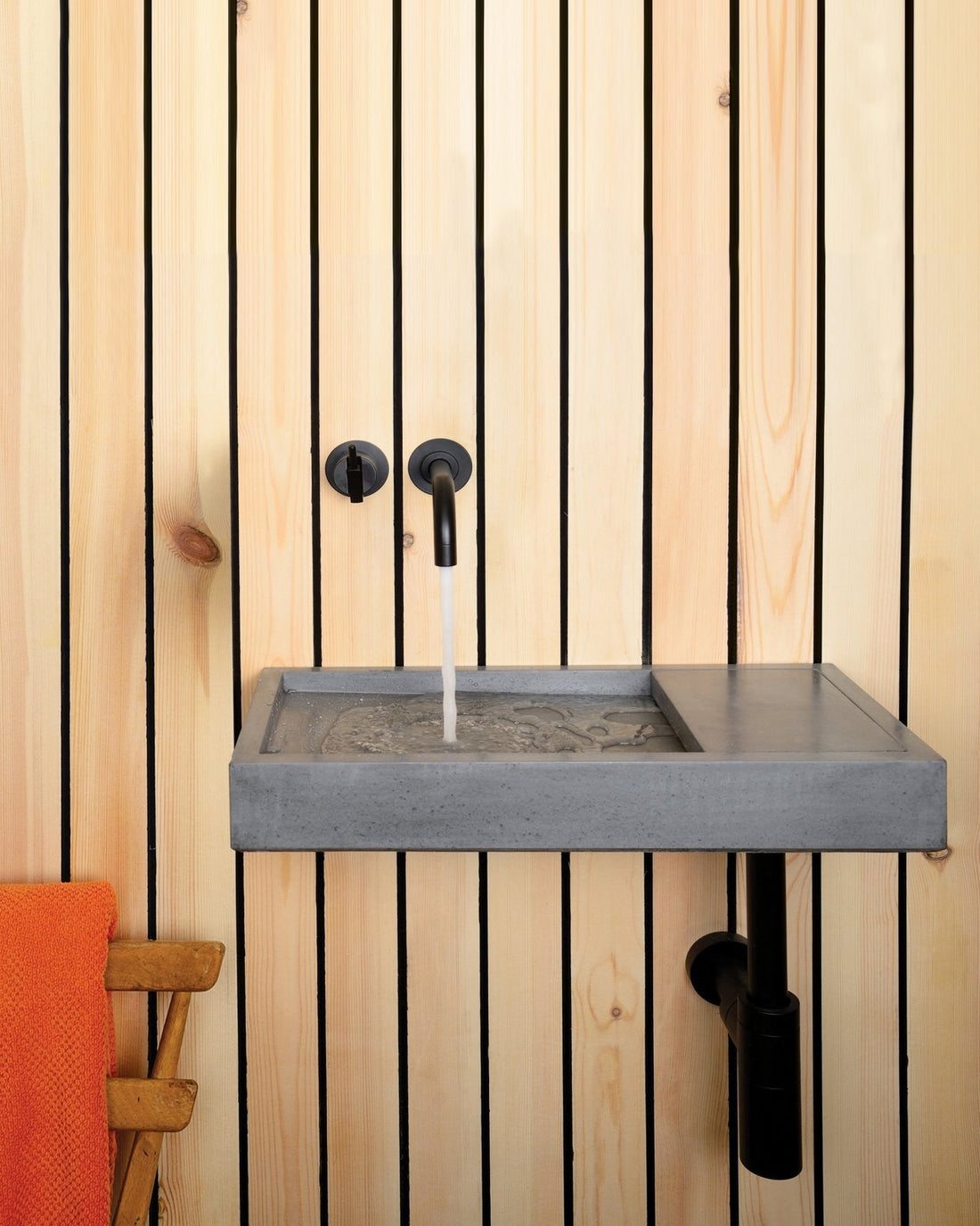 KAST Concrete bathroom sinks - Flor Mini A1 (Iron) - Artisan Basins Company
